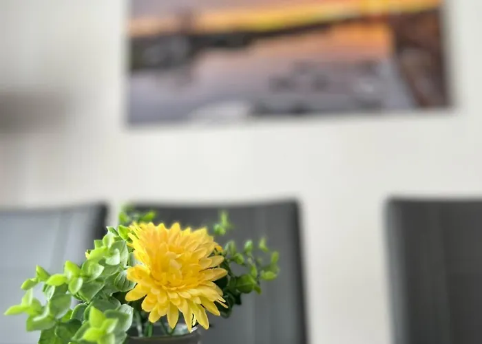 Havel Homes Mit 3 Sz Und Magentatv * Brandenburg (Brandenburg an der Havel)